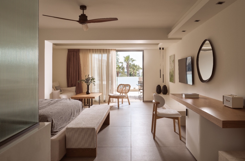 Superior Suite with Outdoor Jetted Tub