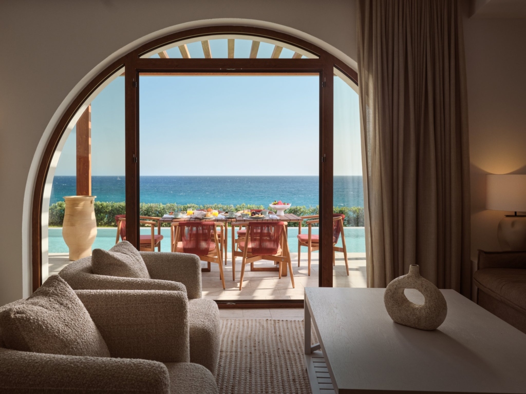 The Edge Three Bedroom Sea front Pool Villa